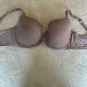 Women's Victoria’s Pink Body by Victoria Bra (38DDD)